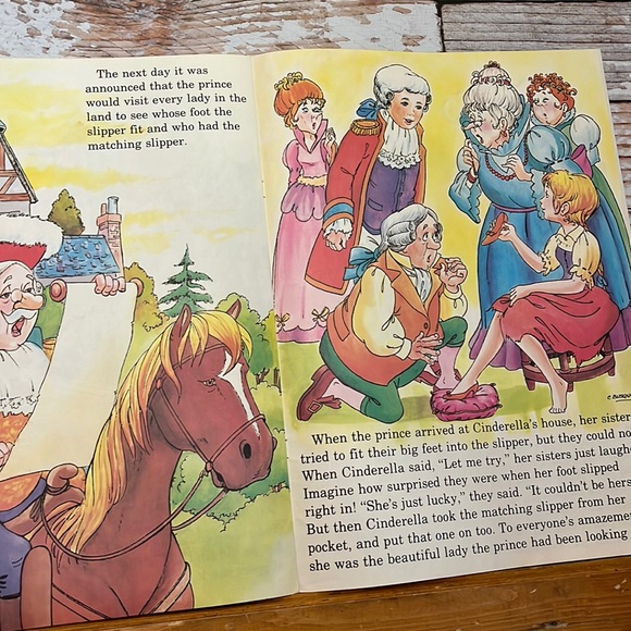 A Full Colour Story Book Bundle - Picture 5 of 14